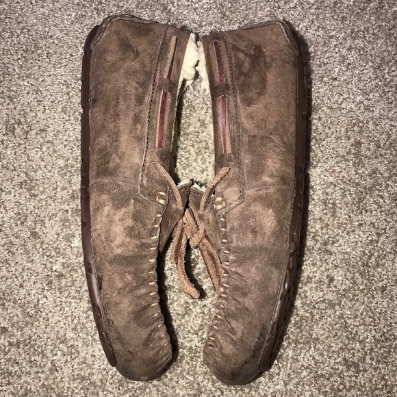 Ugg Dakota Moccasins - Picture 5 of 8
